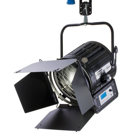 Litepanels 960-5301 - Studio X5 Daylight 200W LED Fresnel (standard yoke, US power cable)