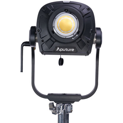 Aputure APA0249A25 LS 1200D Pro
(Includes LS1200 Series Reflector Kit)