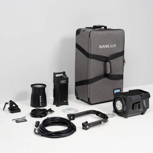 NANLUX - EVOKE 900C Kit  - Evoke 900C RGBLAC Light + Road Case