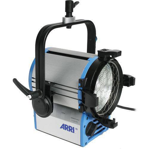 ARRI L1.41250.I True Blue T2 P.O. blue/silver 220 - 240 V~ Bare Ends