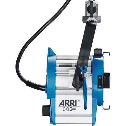 ARRI L1.79200.A ARRI 300 Plus MAN blue/silver 90 - 250 V~ Edison